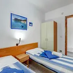 Apartment Retreat In Cala Gonone