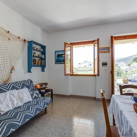 Retreat In Apartment *